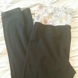 2 pair of VS leggings